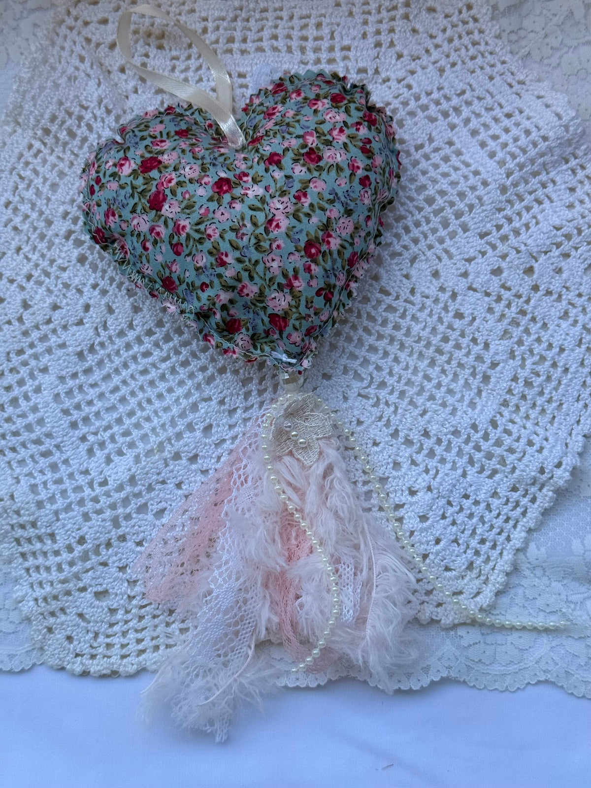 Floral Vintage - CORAZÓN DECORATIVO